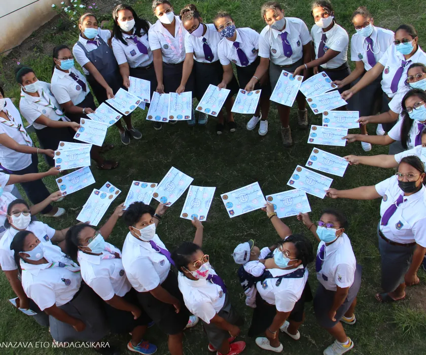 circle of girls from above