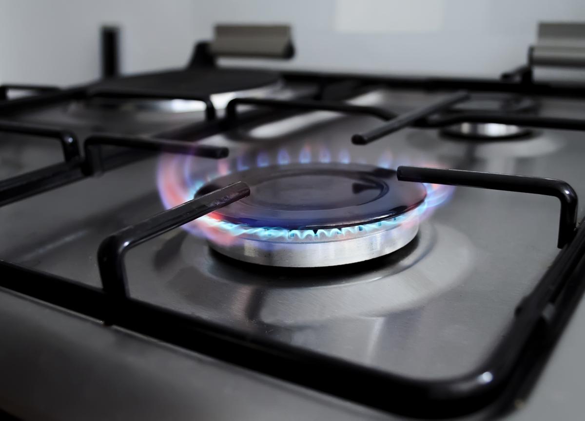 natural gas stovetop