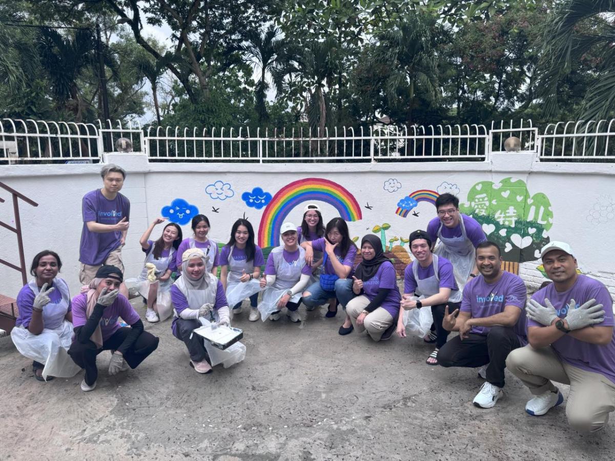 Kuala Lumpur employees at the IDA.