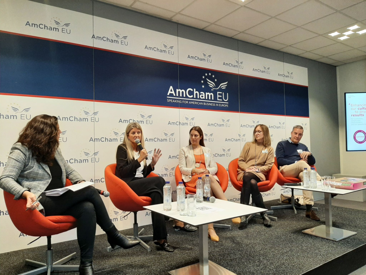 Alessandra Gario, CNH Industrial’s Diversity and Inclusion Manager for EMEA, speaks at panel for International Day of the Girl
