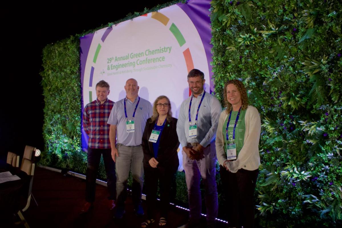 Group photo on stage at the Annual Green Chemistry and Engineering Conference