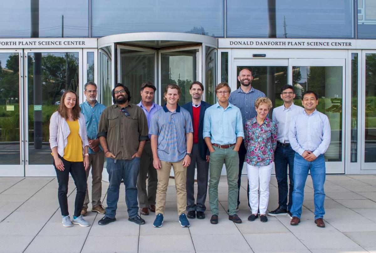 Leaders of the seven startups joining IN2 Participating company leads in IN2 cohort 12