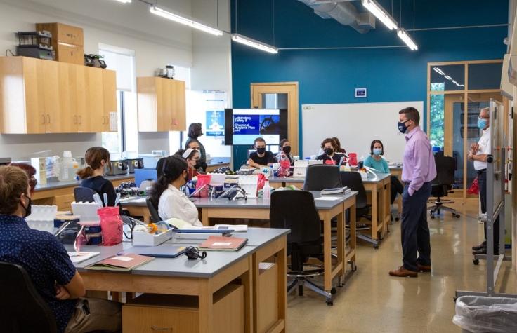 Education Director John Doyle, PhD, instructs Gloucester Biotechnology Academy students directly from the lab bench, allowing more time for hands-on learning.