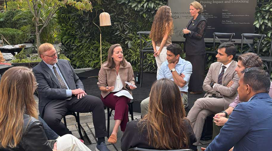 Circularity Leader Jenelle Shapiro leads a breakout group at Unlocking Sustainability ROI at Goals House.