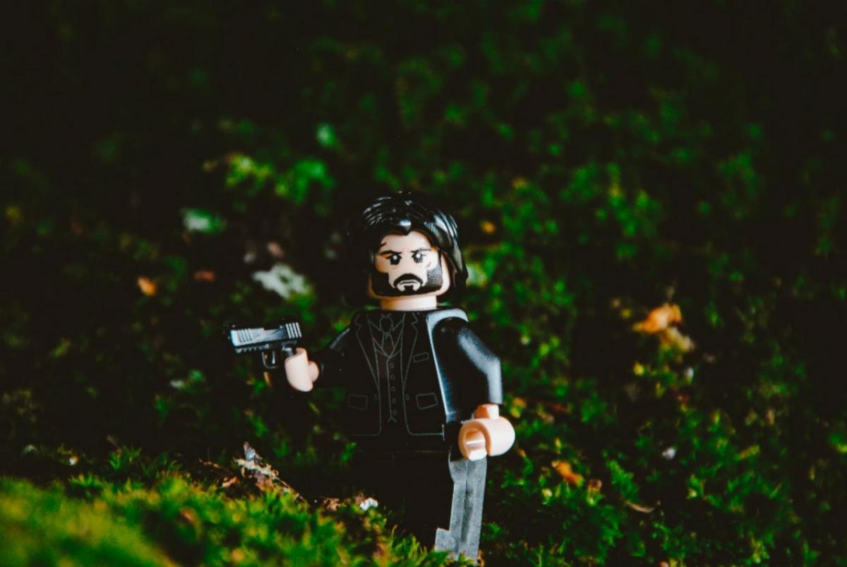 How EHS Leaders can Channel Iconic Reeves Characters