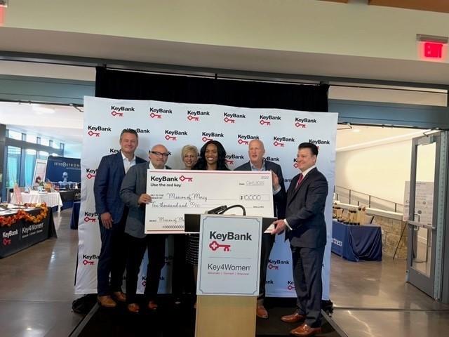 KeyBank donates $10,000 to Mission of Mercy at the Key4Women Forum in Pittsburgh