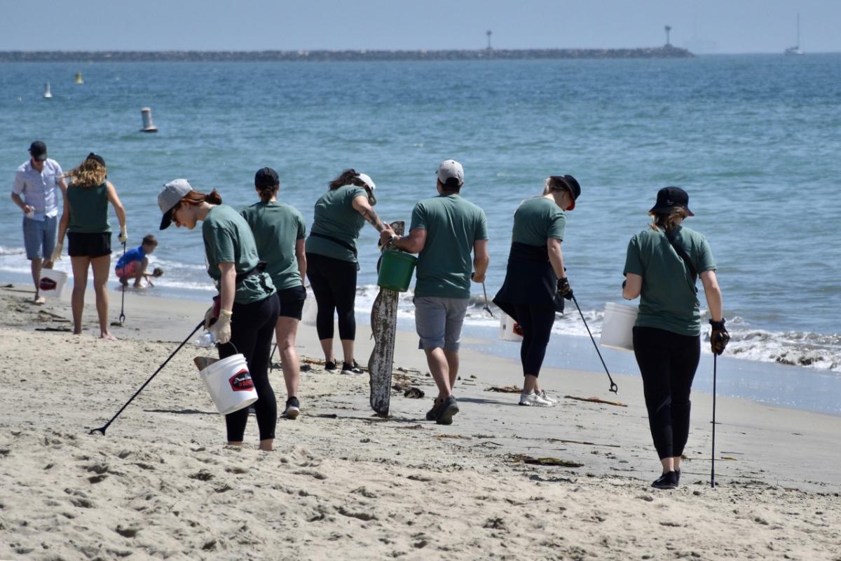 Anaheim Ducks Talking Trash with OC Waste & Recycling