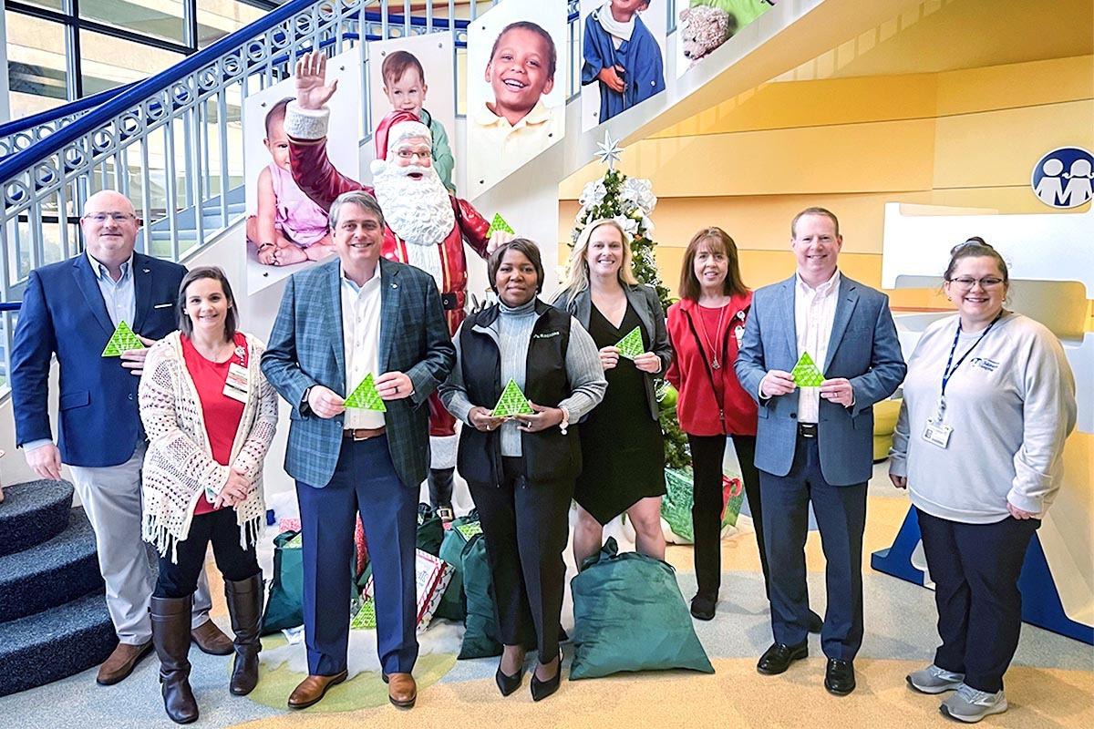 Group photo at Knoxville Tennessee Children's hospital