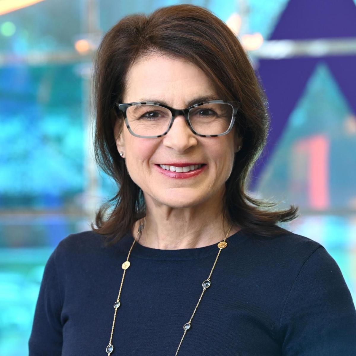 Lynn Castrataro Lynn Castrataro