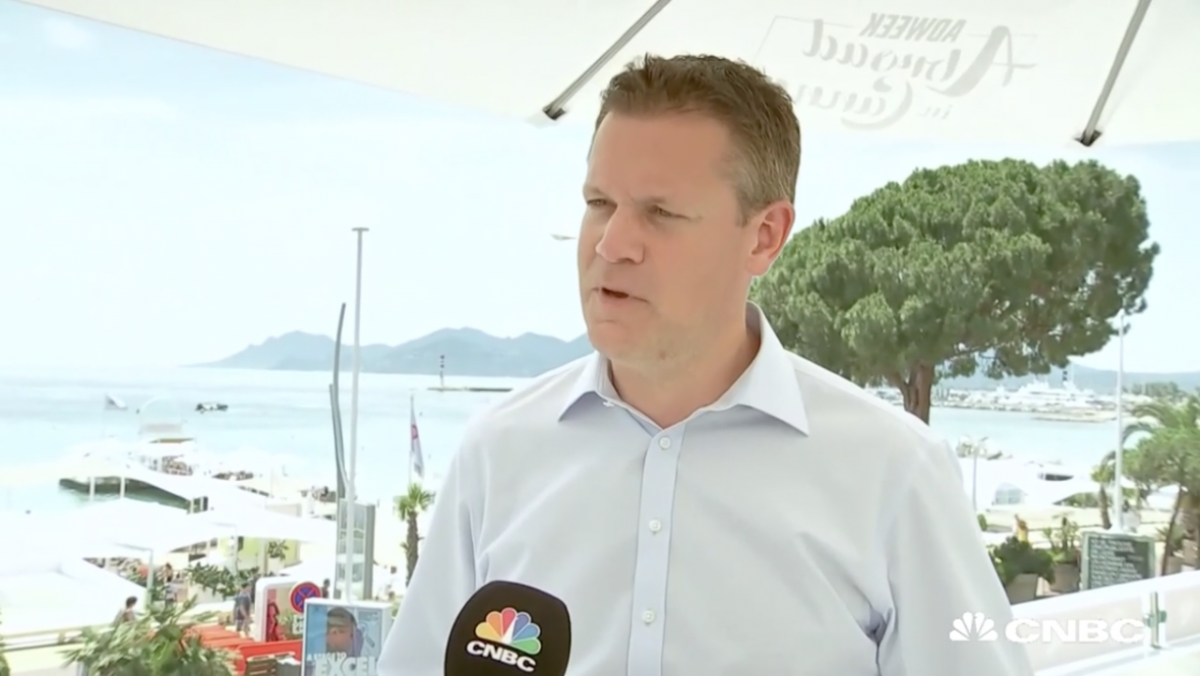 <a href="https://cnb.cx/2vkRZva"target="_blank"> Watch Mars CMO: Marketing industry making good progress on diversity on CNBC </a>