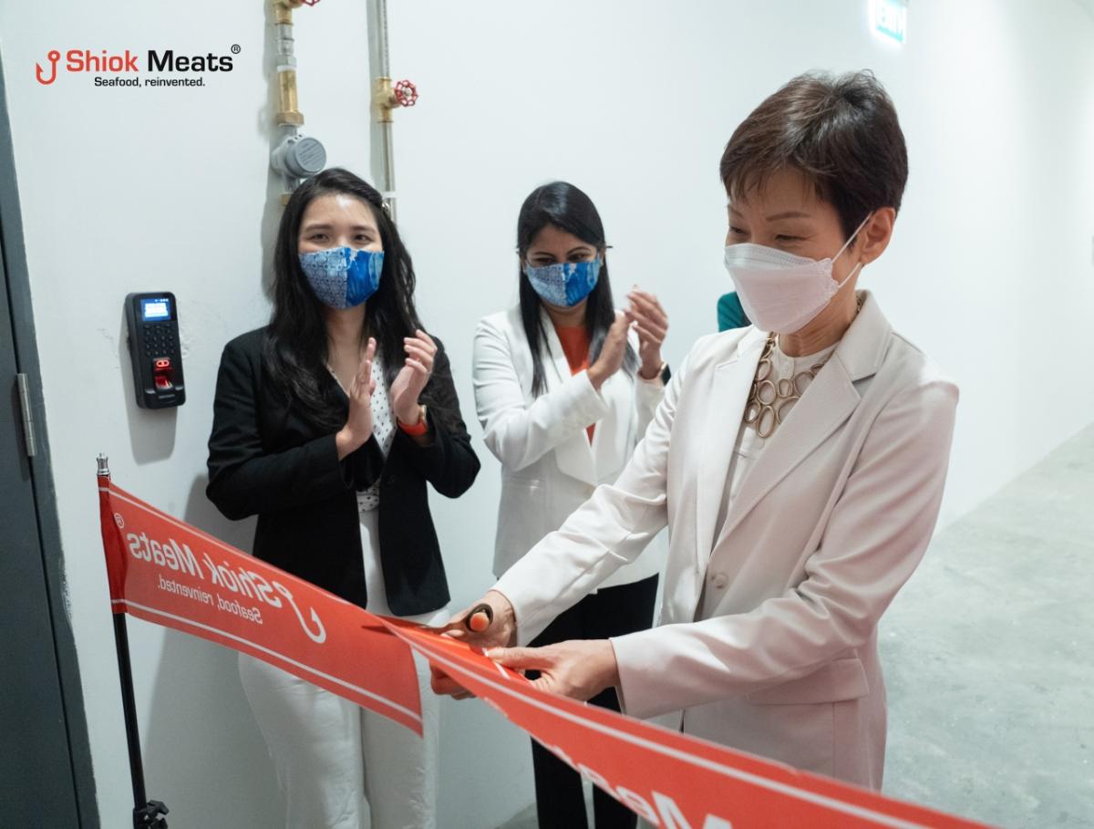 Shiok Meats mini-plant’s opening was officiated by Singapore's Minister for Sustainability and the Environment Ms Grace Fu. (Photo: Shiok Meats)