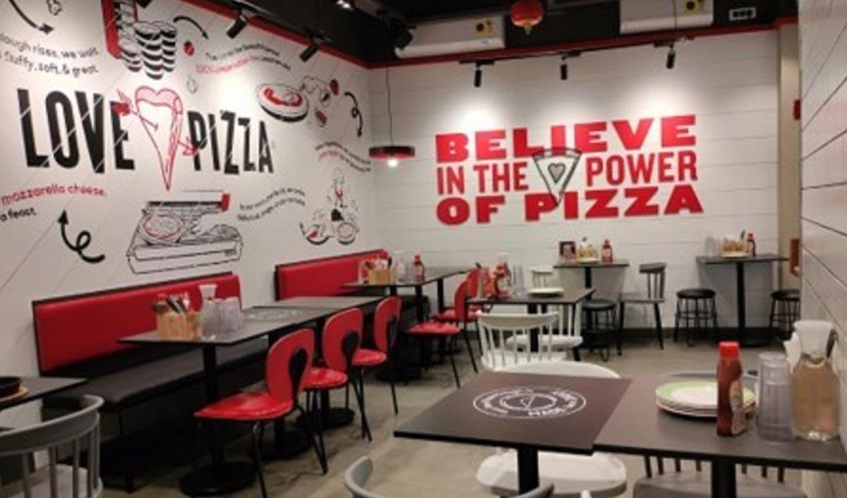 Inside of a Pizza Hut restaurant 