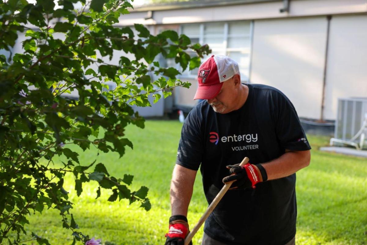 River Bend Station volunteers beautify Slaughter Elementary School. " "