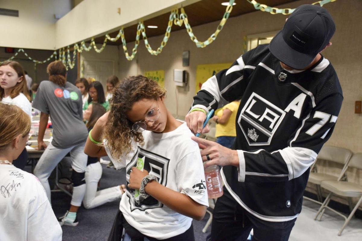 NHL: Kings raise championship banner with help from family of Sandy Hook  victim