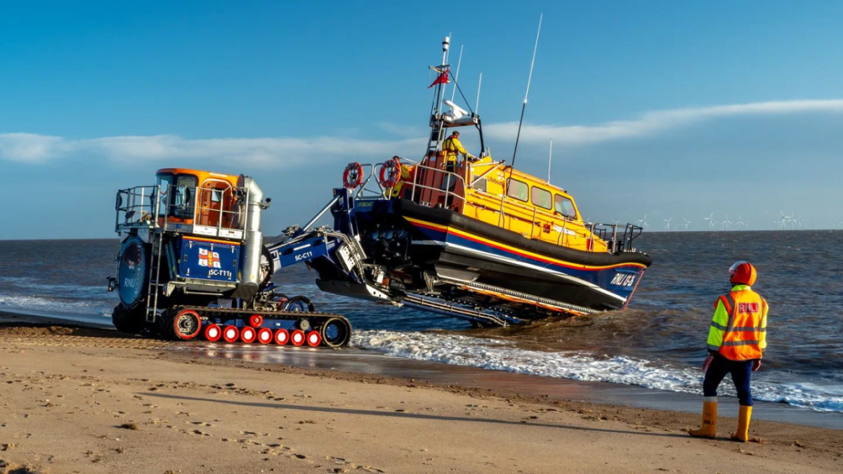 Skegness training with Launch and Recovery tractor