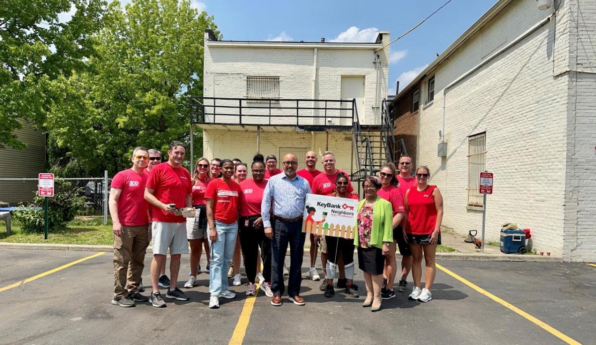 KeyBank Spanish American Committee shown on Neighbors Make The Difference Day.