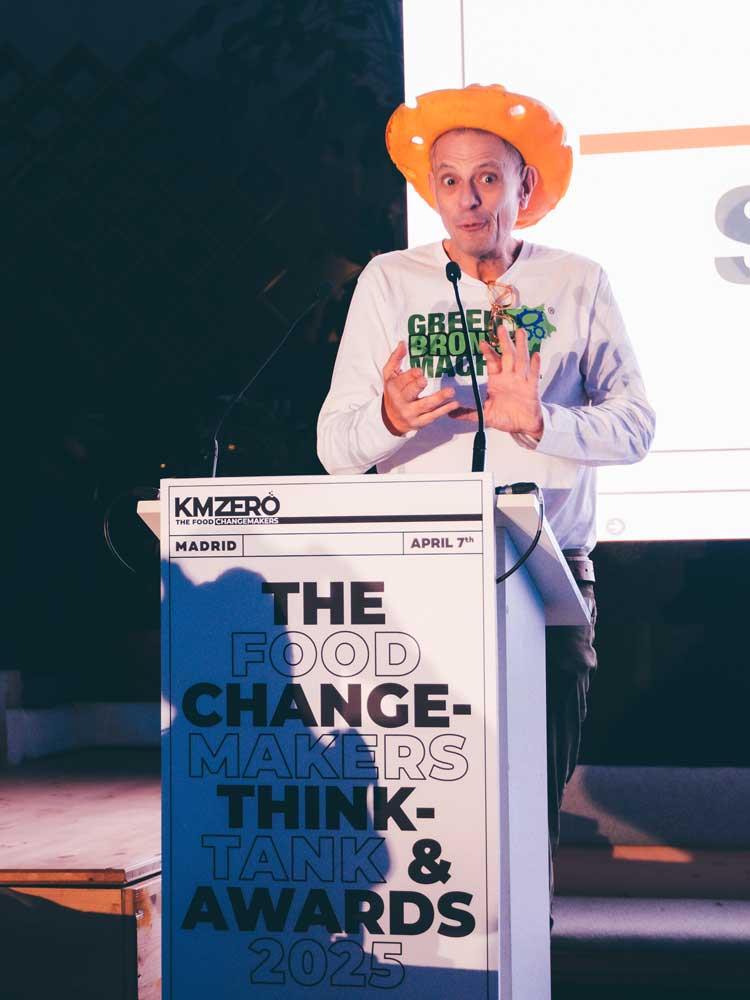 Stephen Ritz receiving award
