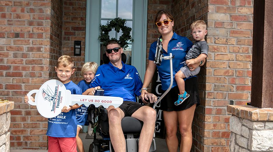 Major Tyler Tidwell and his family.