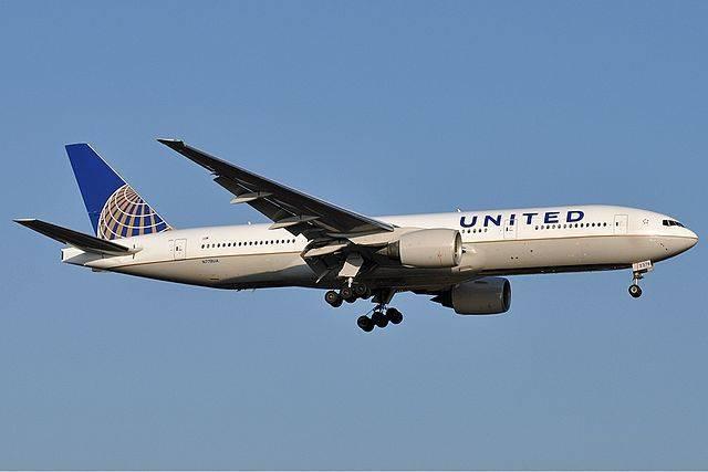 United Airlines is one example that could avoided PR crises by understanding its social footprint. Image credit: Jules Meulemans/Wiki Commons