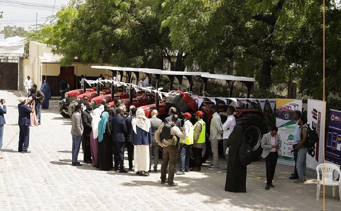 Visitors at Gaalooge Farming & Livestock Cooperative