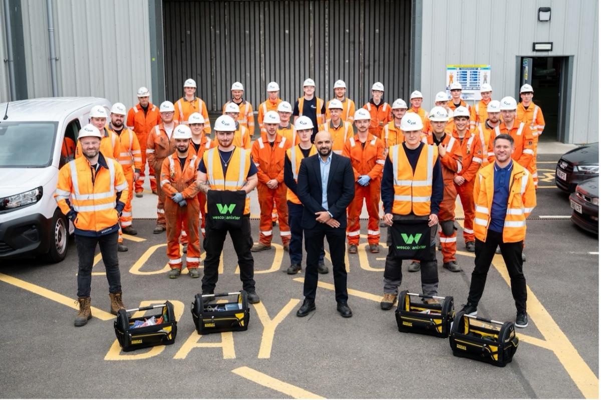 Picture: Zubi Hussain, Wesco Business Development Manager EES UK and new RSE apprentice cohort with their toolkits 