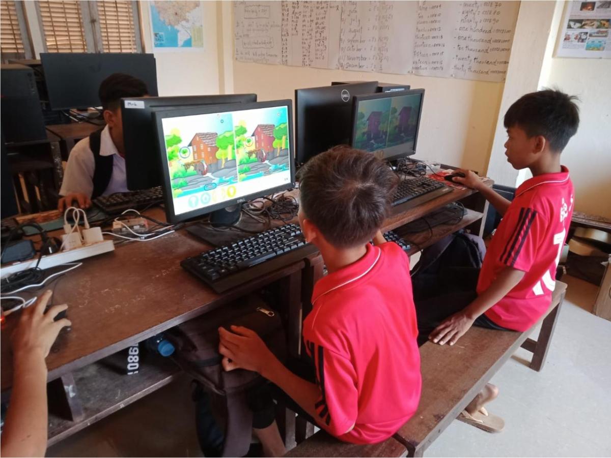 Students using the computers