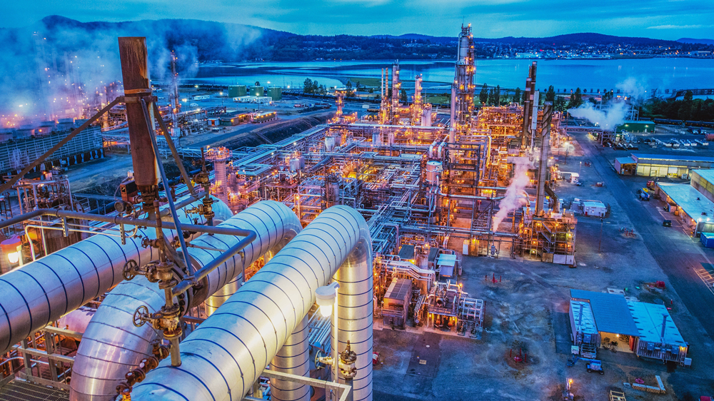 Aerial view of the Anacortes refinery.