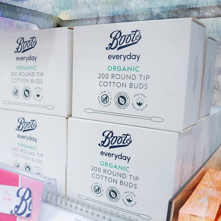 Stacked boxes "Boots everyday Organic 200 round tip cotton buds" on the side.