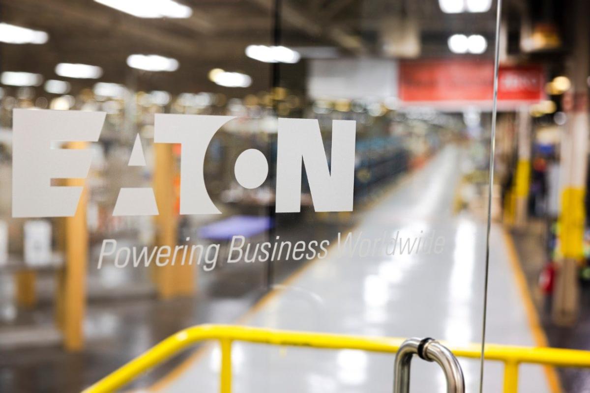 Eaton logo on window