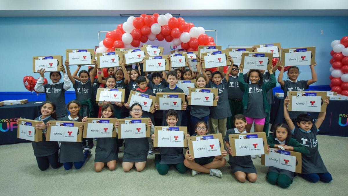 Comcast’s Project UP and NBCUniversal Telemundo Enterprises’ “El Poder En Ti” initiative have partnered with organizations across the country to donate thousands of laptops to Latino youth