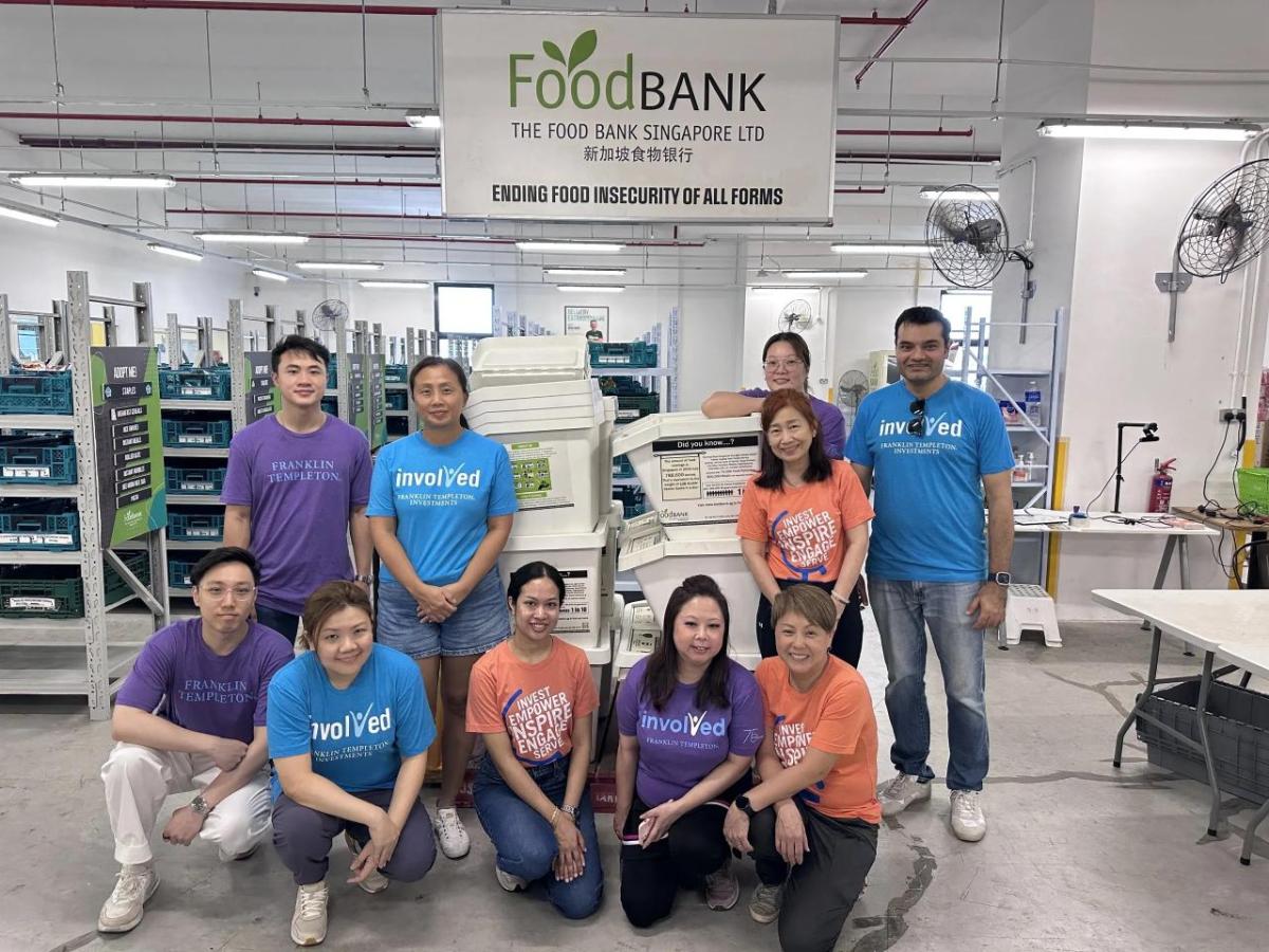 Employees at the Food Bank Singapore. 