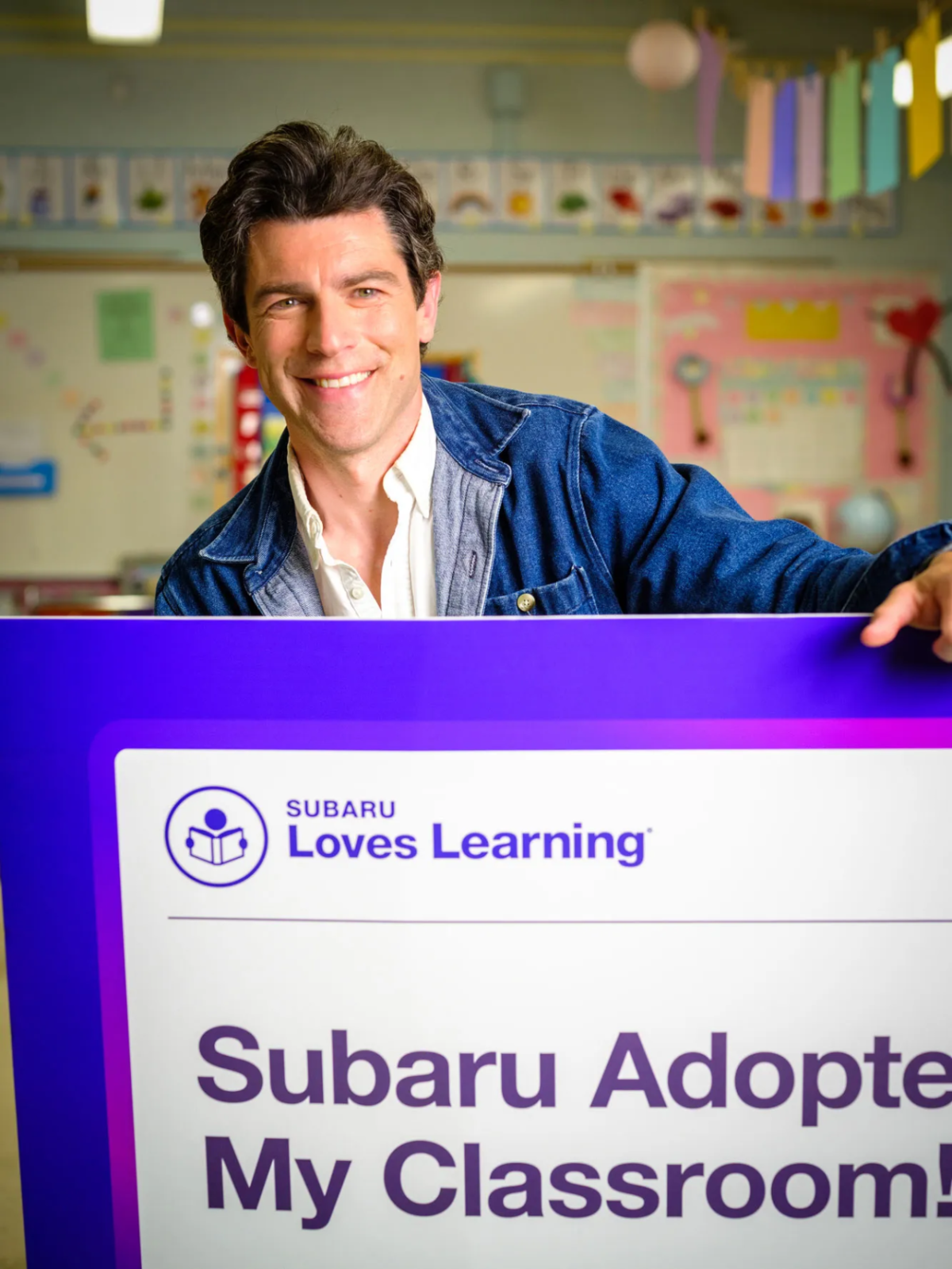 Max Greenfield