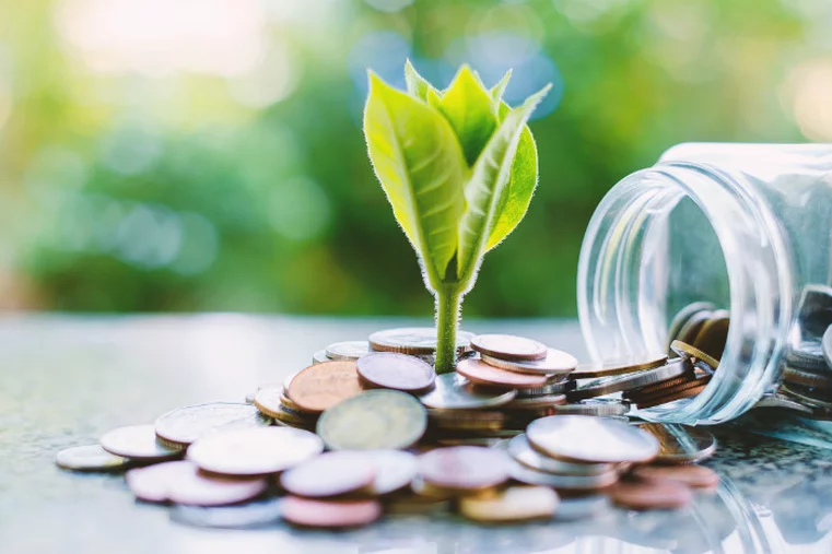 Recyclers Should Consider Healthcare Plastics as a Valuable Feedstock