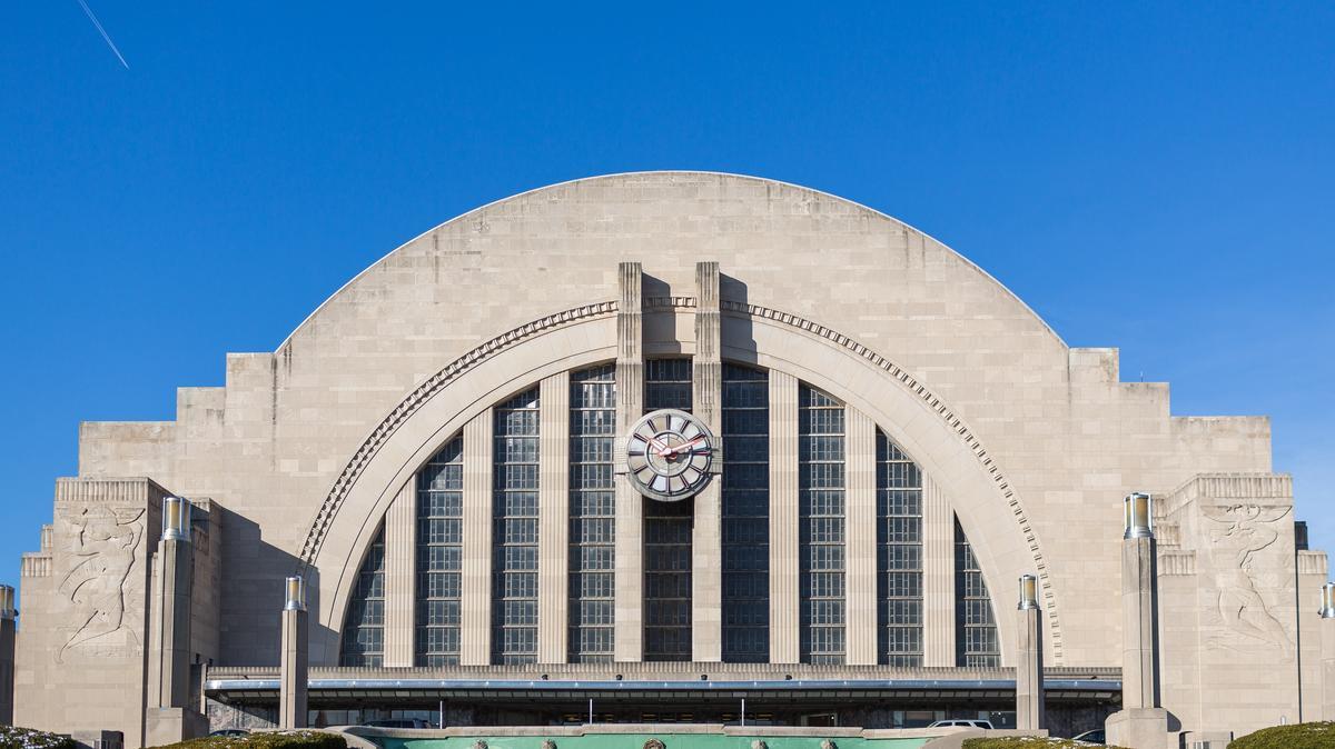 Procter & Gamble Co. and GE Aviation will be among local businesses that encourage more than 200 girls in grades six through nine to pursue careers in science via an all-day workshop on Nov. 20 at the Cincinnati Museum Center at Union Terminal. (Photo courtesy of Cincinnati Business Courier.)
