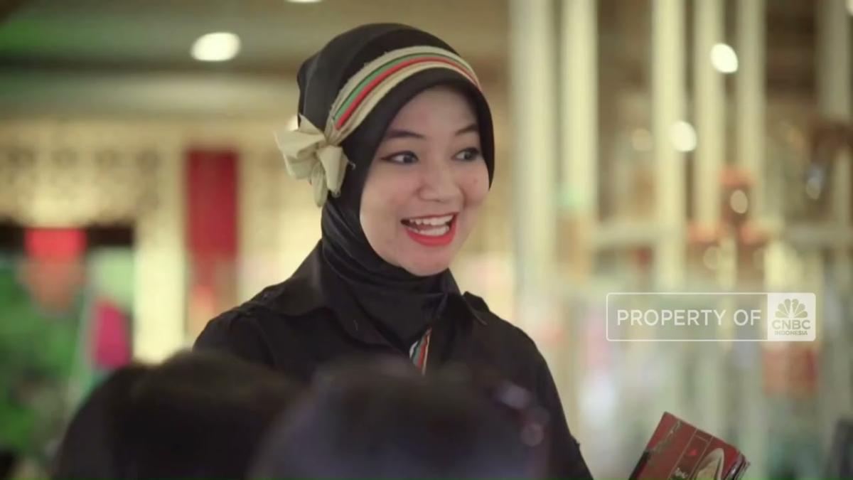 A person smiling