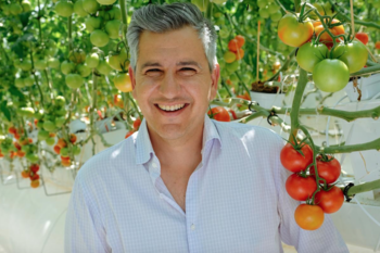 Ricardo Crisantes, Fair Trade USA's new Board Chair, brings more than 20 years of experience working with farmers in organic and sustainable produce.