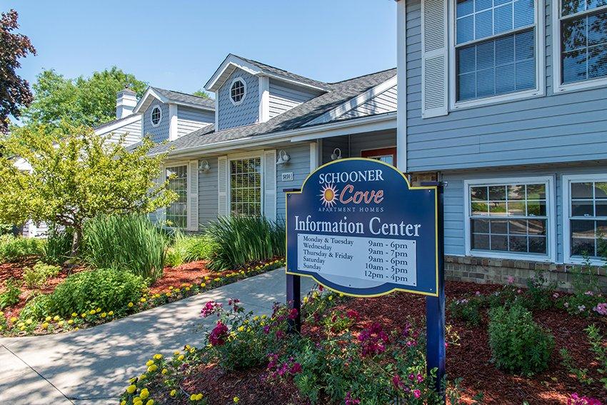 Photo of Schooner Cove apartment complex.