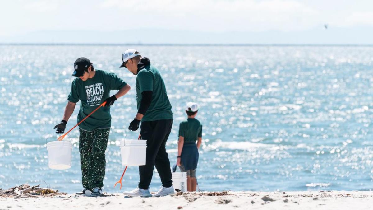 Staff from the LA Kings helped clean up a beach in Long Beach, CA.