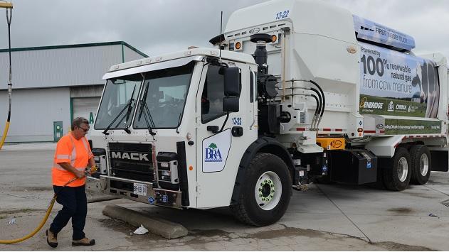 Ontario's first carbon-negative waste collection truck runs on RNG sourced largely from dairy farm organic waste, and takes just minutes to fully refuel. Ontario's first carbon-negative waste collection truck