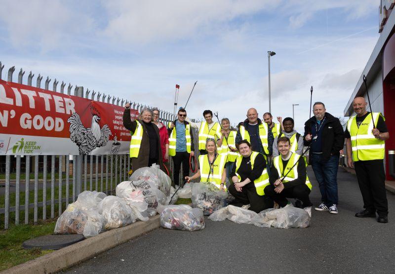 group photo at volunteer event