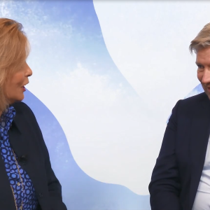 Angie Gifford interviewing Sven Smit