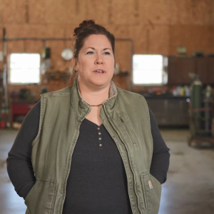 Mindy Jefferson in a workshop