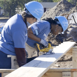 U.S. Bank volunteers working at a Habit for Humanity worksite.