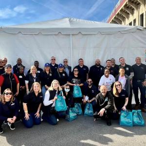 Albertsons' associates volunteering at L.A. Works' MLK Day of Service