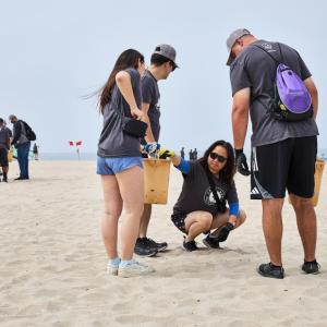 The initiative brought together over 100 volunteers who collected more than 40 pounds of waste.