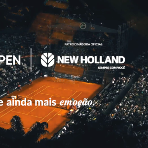 An audience of people watching a tennis tournament