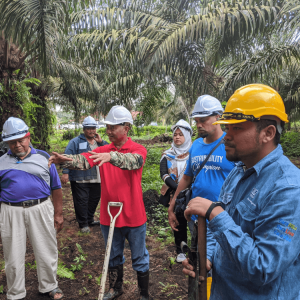 group picture of people outside