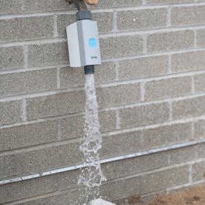 smart sprinkler controllers and smart hose timers