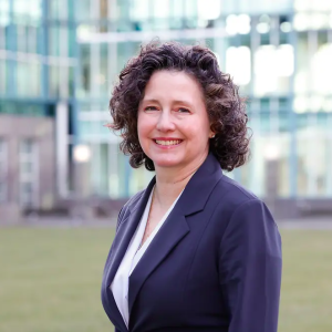 Headshot of Martina Spinatsch