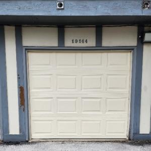 Garage door replacement for Ronald's home.